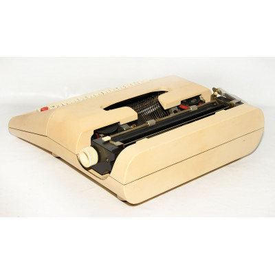 MAQUINA ESCRIBIR OLIVETTI LETTERA 35
