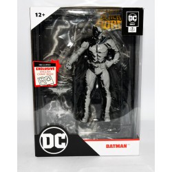 FIGURA DC PAGE PUNCHERS BATMAN