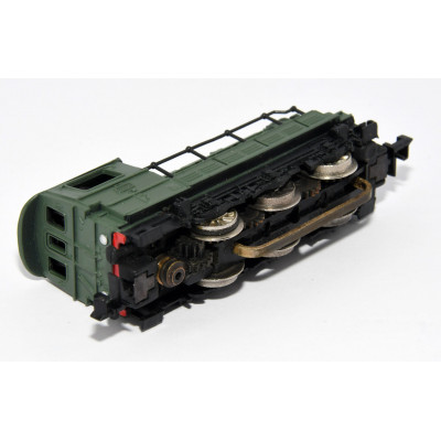 LOCOMOTORA DIESEL DE MANIOBRAS 011 IBERTREN ESCALA N