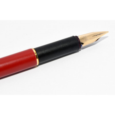 PLUMA MONTBLANC GRANATE