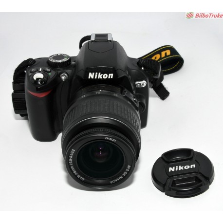 CAMARA REFLEX NIKON D60 + 18-55MM