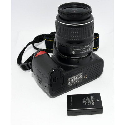 CAMARA REFLEX NIKON D60 + 18-55MM