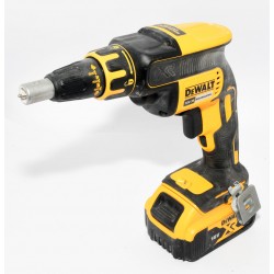 ATORNILLADOR DE PLADUR DEWALT DCF620
