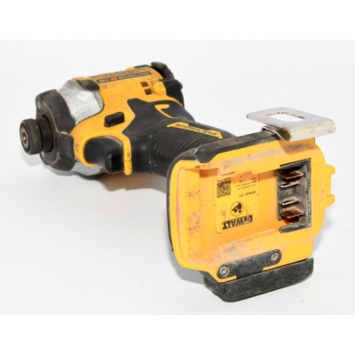 ATORNILLADOR DEWALT DCF850