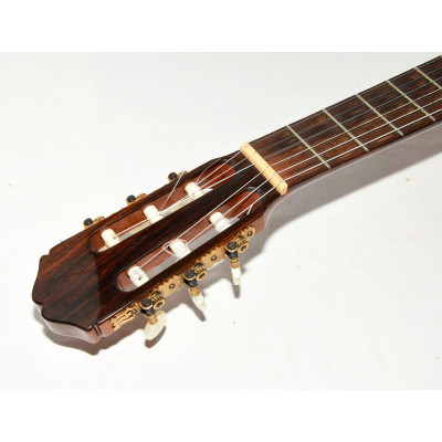 GUITARRA ELECTROACUSTICA RAIMUNDO 126