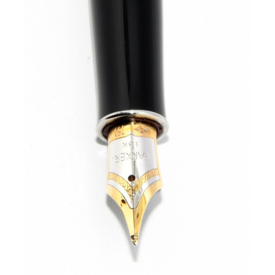 PLUMA PARKER SONNET PLUMIN DE 18K