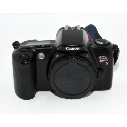 CAMARA REFLEX CANON EOS REBEL XS