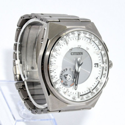 RELOJ CITIZEN TITANIUM T021085
