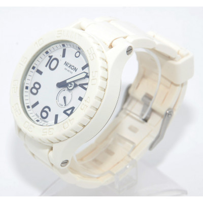 NIXON 51-30 WHITE RUBBER