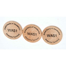 LOTE 3 MONEDAS MADERA GRAN DUCADO DE WESTARCTICA