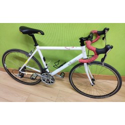 BICICLETA CARRETERA BTWIN BLANCA T46