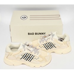 ZAPATILLAS ADIDAS BAD BUNNY RESPONSE