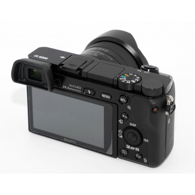 CAMARA DIGITAL EVIL SONY A6000 + 7 ARTISANS 7.5MM 2.8