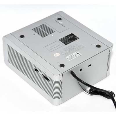 RADIO CD GRUNDIG CCD 5690