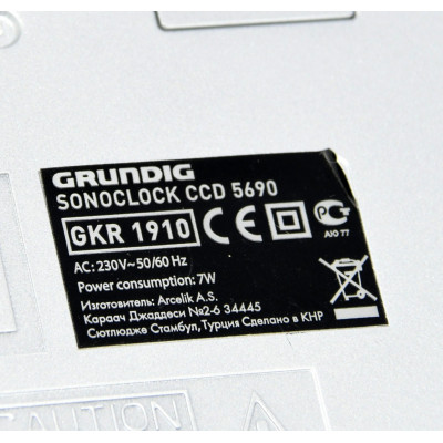 RADIO CD GRUNDIG CCD 5690