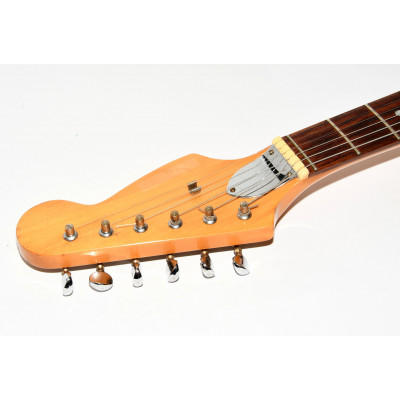 GUITARRA ELECTRICA SAKAI