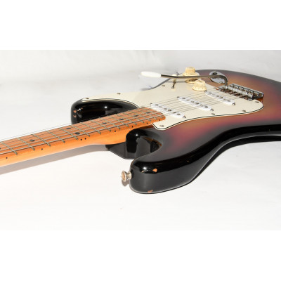 GUITARRA ELECTRICA LUXOR L200 STRATOCASTER