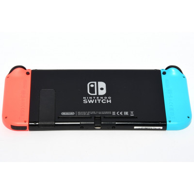 CONSOLA NINTENDO SWITCH ROJO AZUL