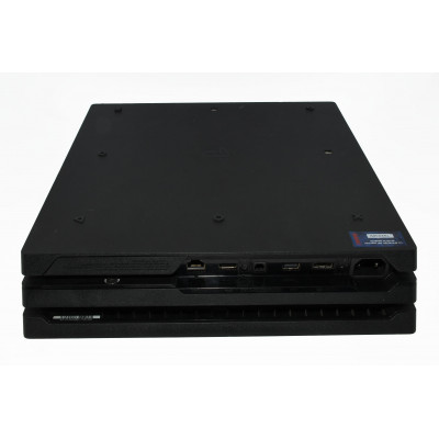 CONSOLA PS4 PRO 1TB SIN MANDO