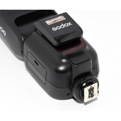 FLASH GODOX V1 PRO F