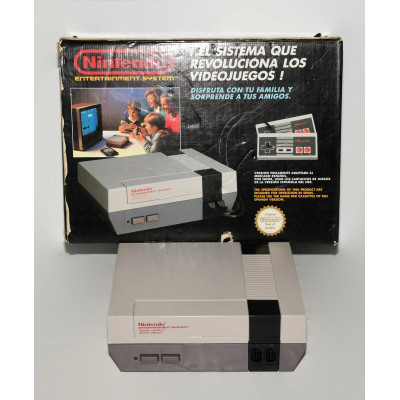 CONSOLA NES CON CAJA Y MANDOS