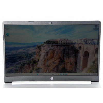 PORTATIL HP 15S-FQ5048NS / i7-1255U 1.7GHz / 500GB SSD / 16GB RAM