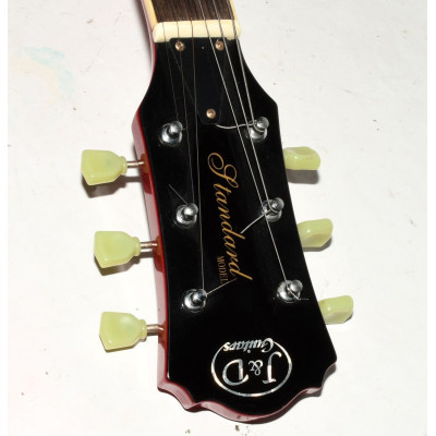 GUITARRA ELECTRICA LUXOR L200 STRATOCASTER