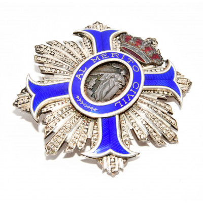 CRUZ AL MERITO CIVIL PLATA