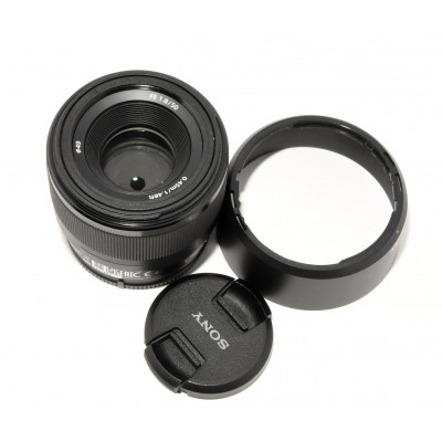 SONY 50MM FE 1.8
