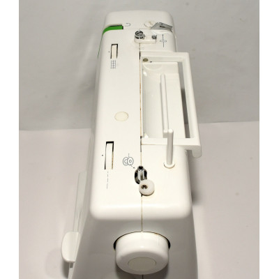 MAQUINA DE COSER ALFA 620