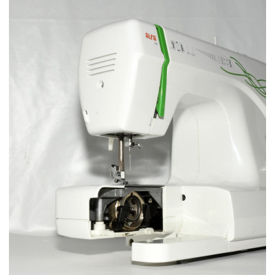 MAQUINA DE COSER ALFA 620