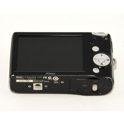 CAMARA NIKON COOLPIX L20