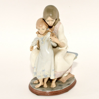 FIGURA LLADRO MADRE E HIJA