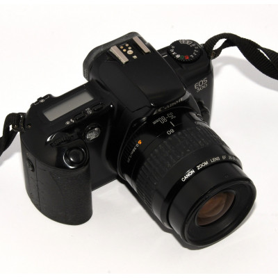 CANON EOS 500