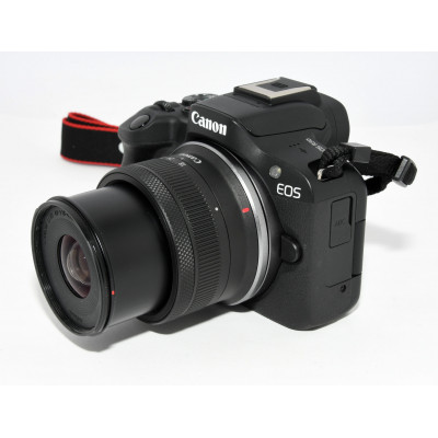 CAMARA MIRRORLESS CANON EOS R50 + 18-45MM