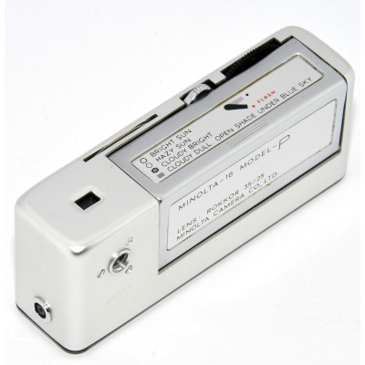 CAMARA MINOLTA 16MODEL P