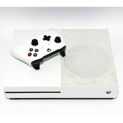 XBOX ONE S 500GB