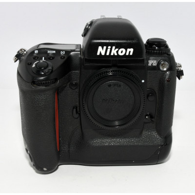 CUERPO CAMARA REFLEX ANALOGICA NIKON F5