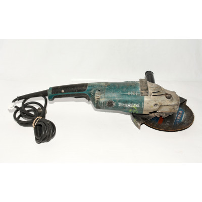 AMOLADORA MAKITA GA9020S