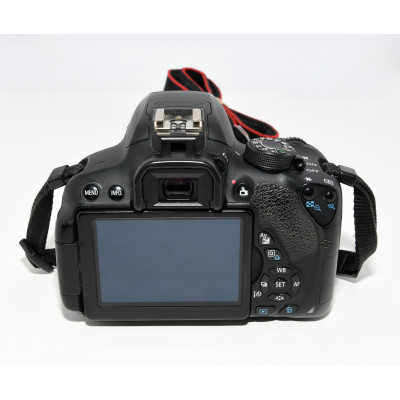 CAMARA REFLEX DIGITAL CANON EOS 700D (REBEL T5i)+ 18-55MM