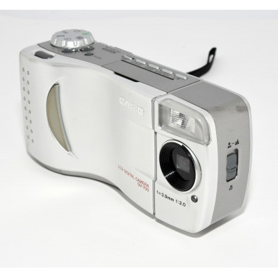 CAMARA DIGITAL COMPACTA CASIO QV-700