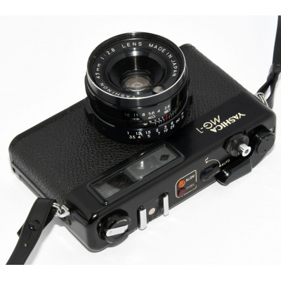 YASHICA MG-1
