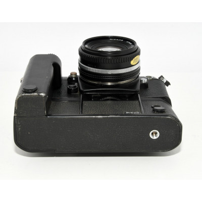 CAMARA ANALOGICA NIKON F3 + GRIP + 50MM F:1.8|BILBOTRUKE TIENDA