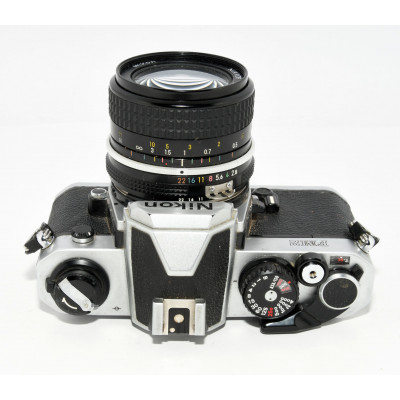 CAMARA ANALOGICA NIKON FM2 + 24MM F:2.8|BILBOTRUKE TIENDA