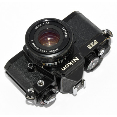 NIKON FE2 + 50MM 1.8