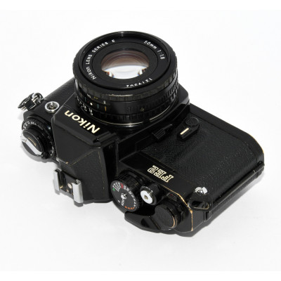 NIKON FE2 + 50MM 1.8