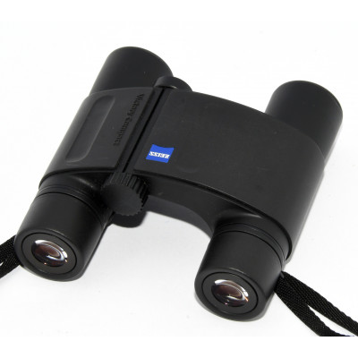 PRISMÁTICO COMPACTO ZEISS VICTORY POCKET 10X25
