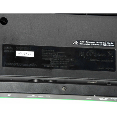 SINTETIZADOR ROLAND SYSTEM 1