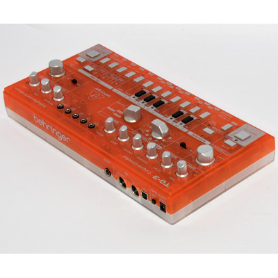 SINTETIZADOR BEHRINGER TD3
