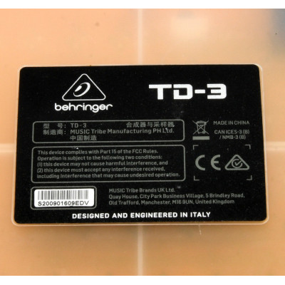 SINTETIZADOR BEHRINGER TD3